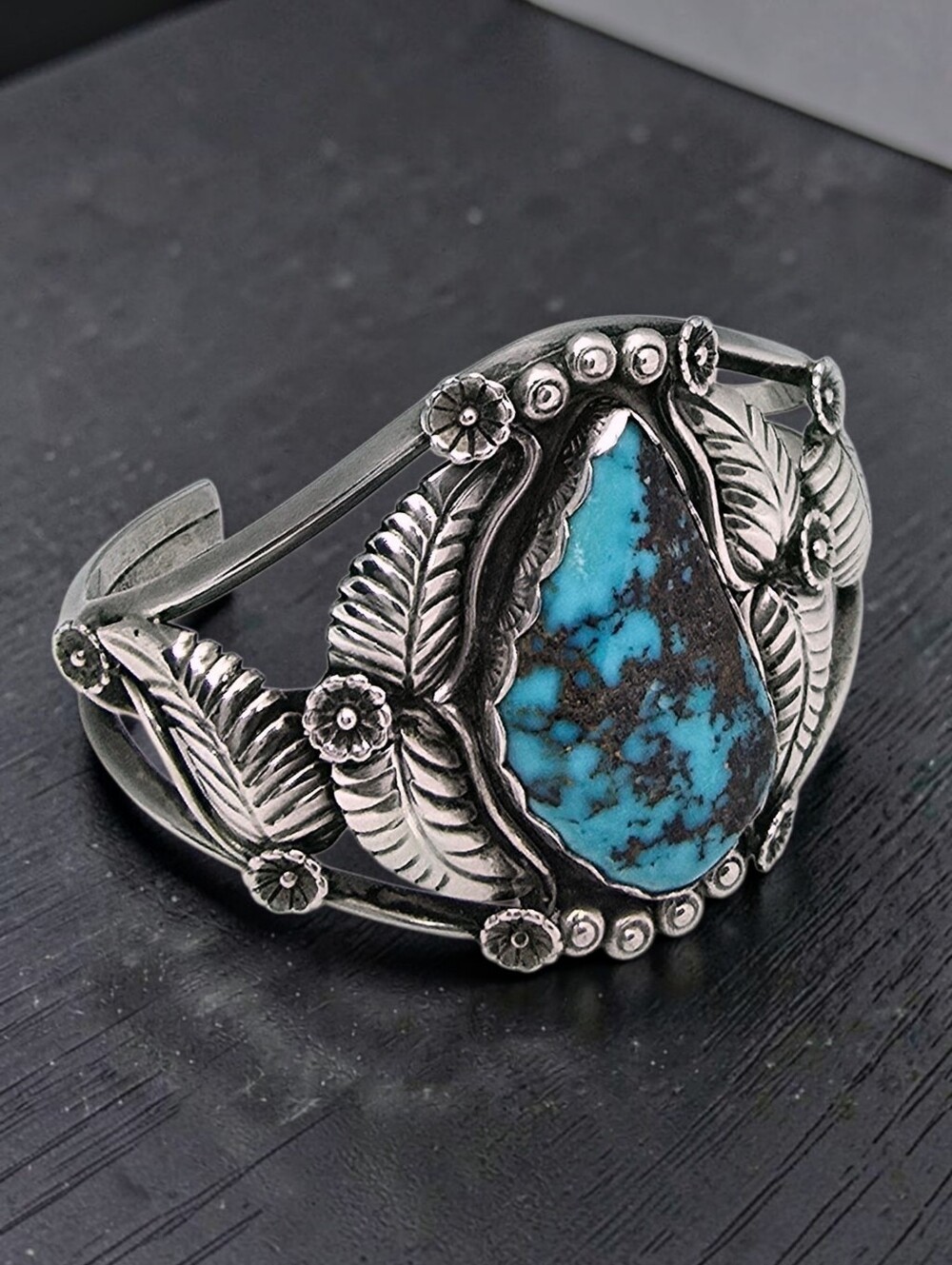 Navajo Sadie Calvin Sterling Silver Pilot Mountain Turquoise Cuff Bracelet VTG
